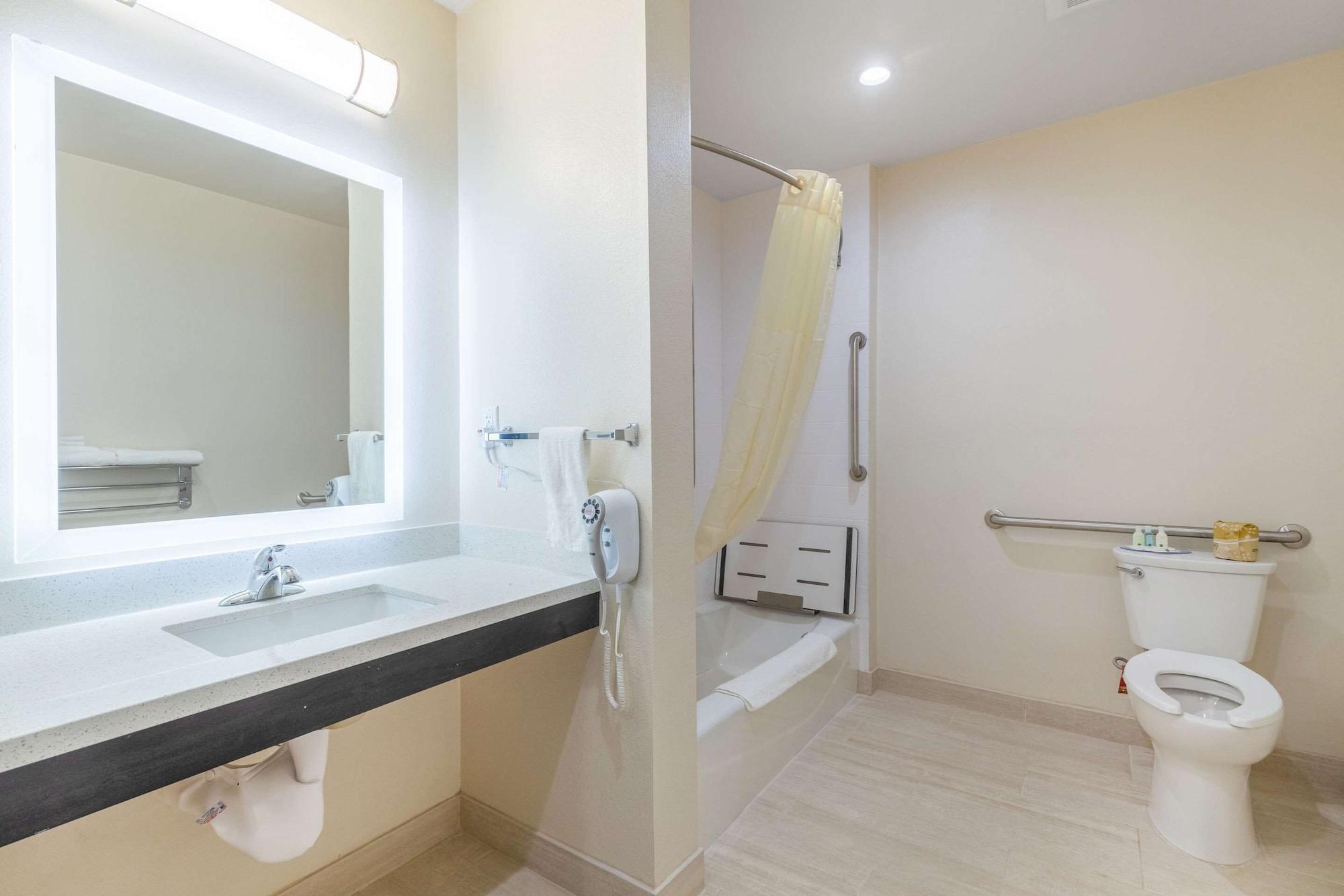 Quality Inn Banning I-10 Bagian luar foto