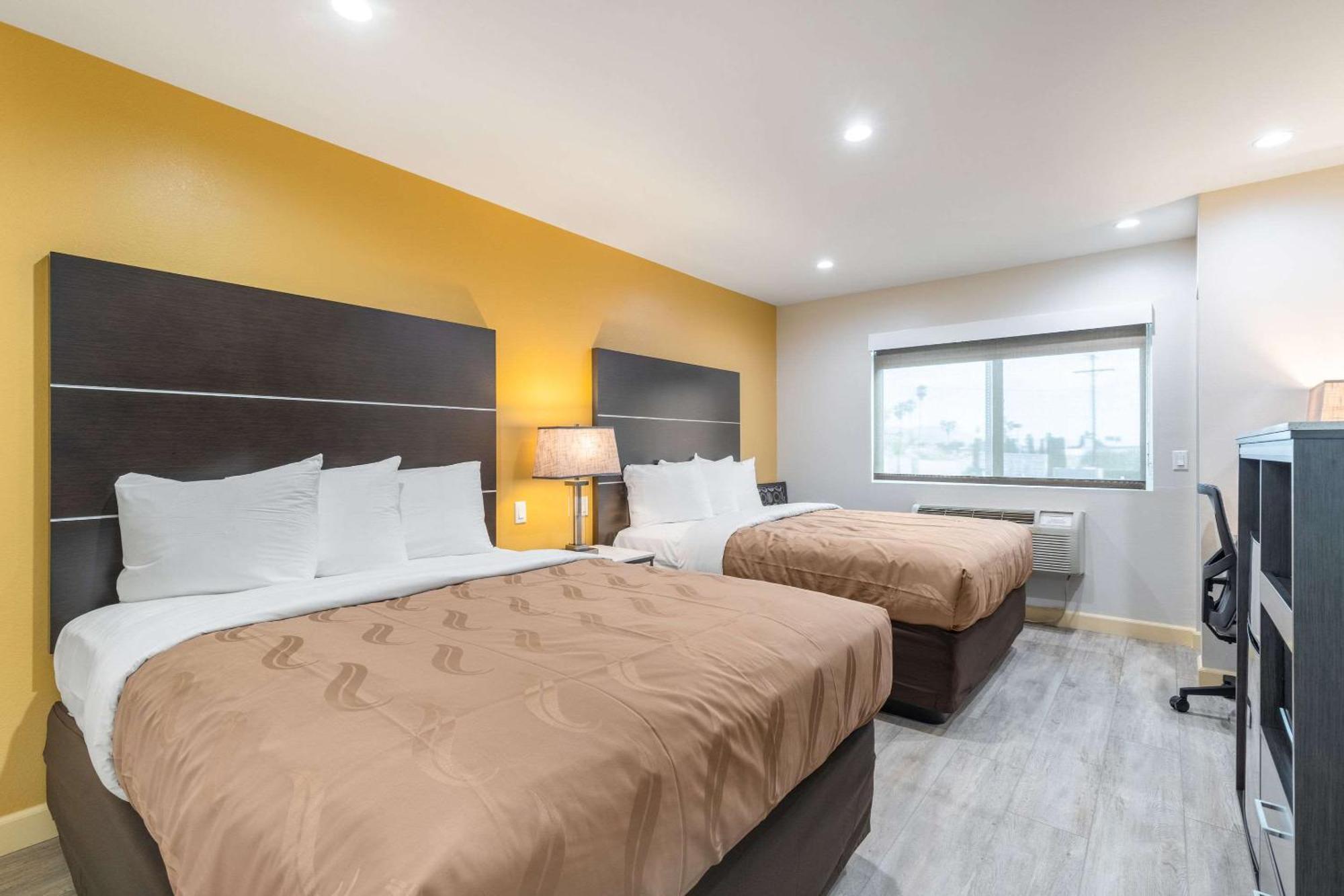 Quality Inn Banning I-10 Bagian luar foto