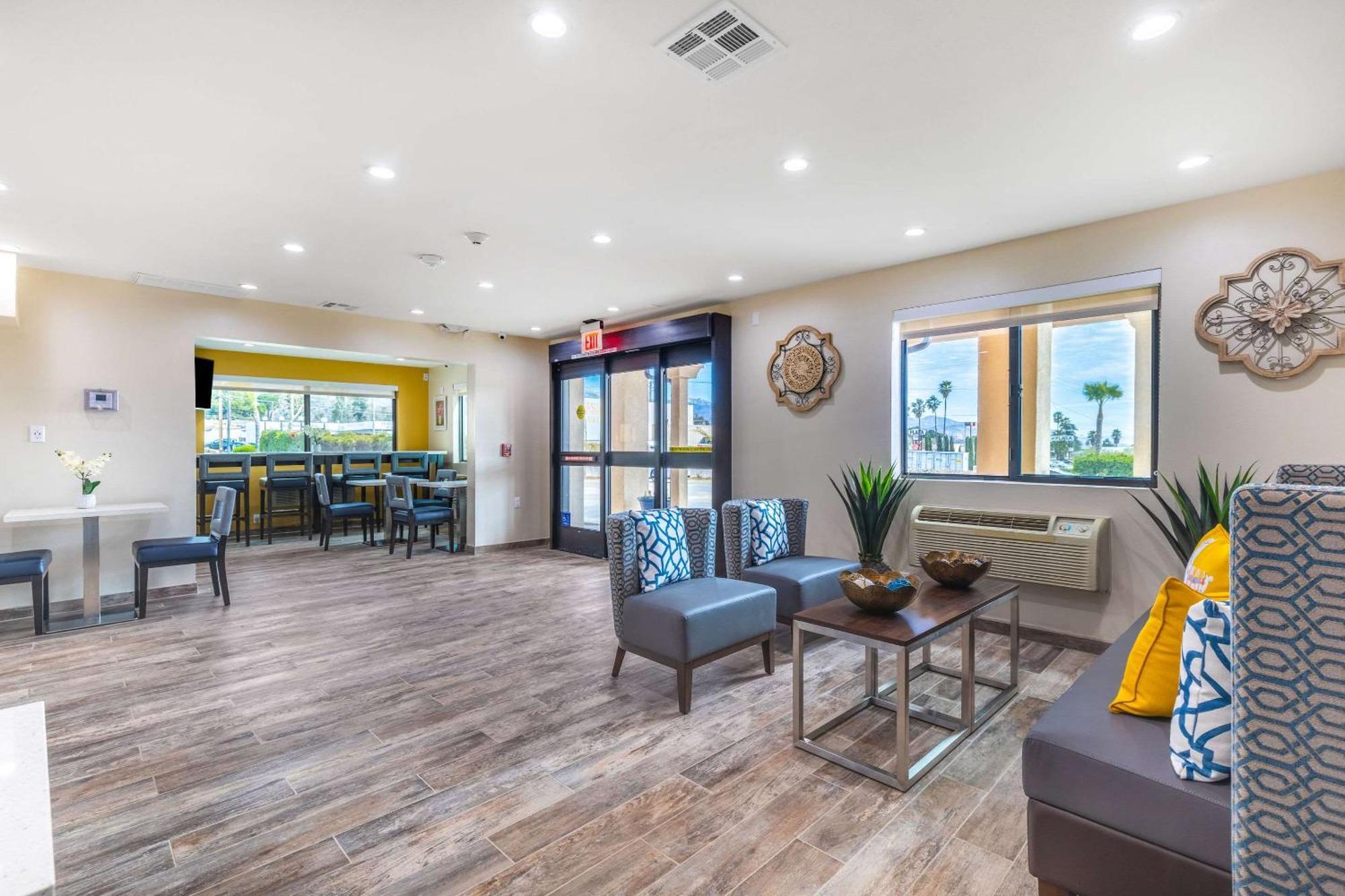 Quality Inn Banning I-10 Bagian luar foto